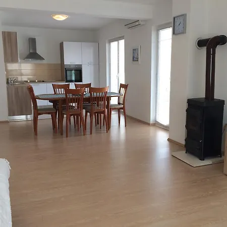 Apartman Basic Apartamento